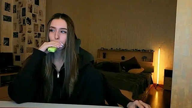 yourrdanceteacher (F young) - Show me your outfit