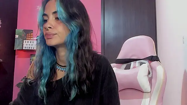 azula_lillet (F young) - You make my happy