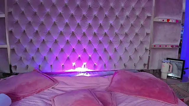 harii_02 (F young) - Suck finger + kiss