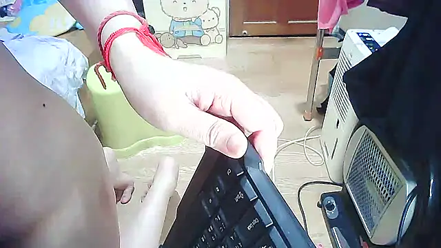 美女cindy01113520在线直播