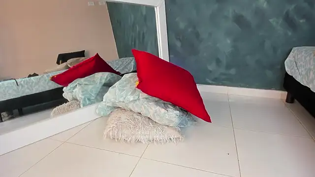 gingermoon_ - GingerMoon_'s free webcam - UK Sex Cams