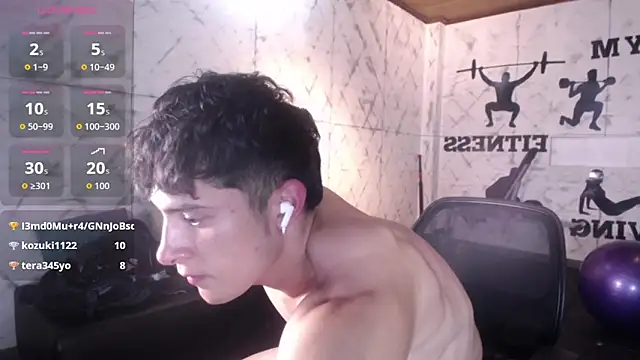 austinjones_ (M young) - Deepthroat looking into my eyes 👅🥵