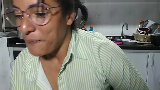 kateleyagrey (F mature) - 2026 a year full of surprises and fun