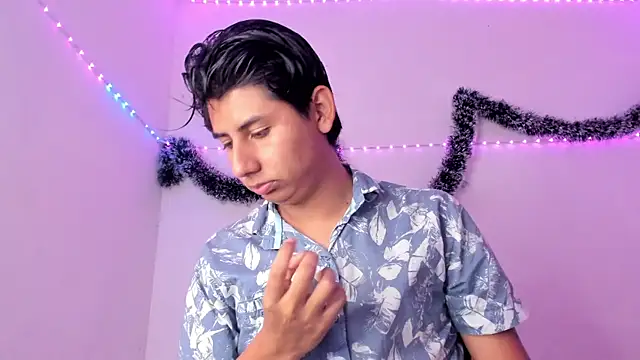 king_eric30 - King_Eric30's free webcam