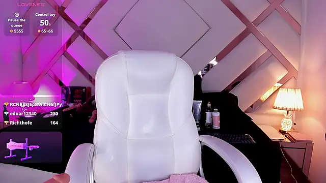 michelle_cutee_ (F young) - deeper michell