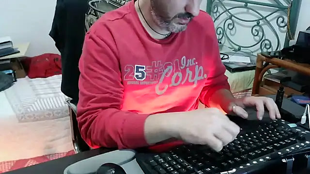 italian_dark_desire (Ask my age) - strip  #bigcock #ass #master #smoking