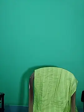 priya-das (F young) - New phone