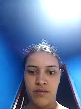 single_virgin (F young) - Squirt in the garden