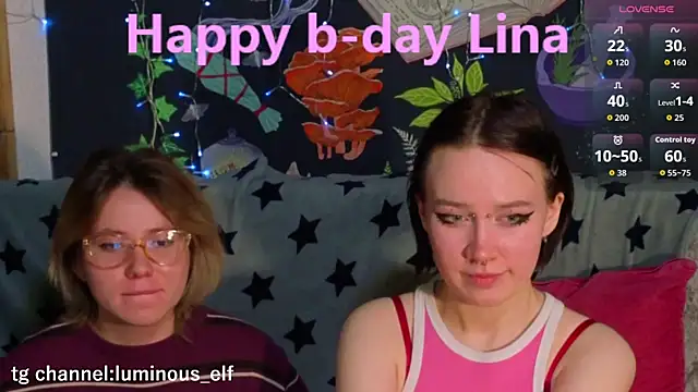 ntmuforever (Ask my age) - airkiss attack hehe