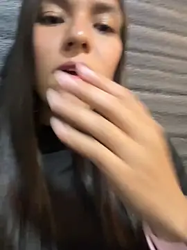 TaylorrHill live cam screenshot female on VideoChat Party – Live Video Chat & Cam Rooms