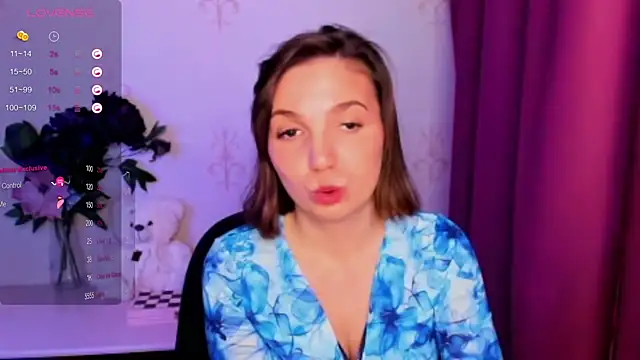 kindhazelhere_ - KindHazelHere_'s free webcam - UK Sex Cams