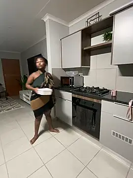 misslola27 - MissLola27's free webcam - UK Sex Cams