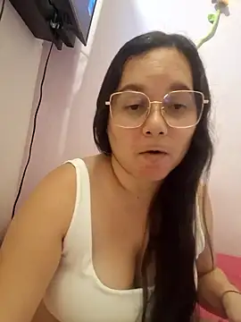 liababylia - Liababylia's free webcam - UK Sex Cams