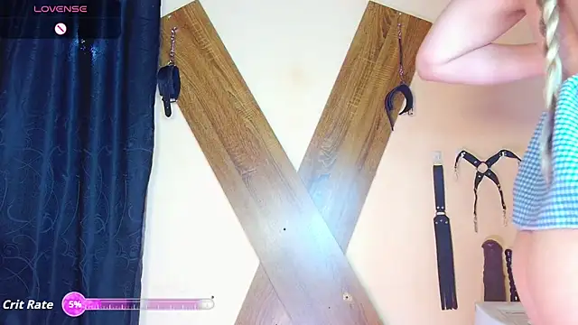 Mrblackpetiteblonde2 webcam