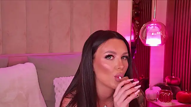 Preview of olivianoirr