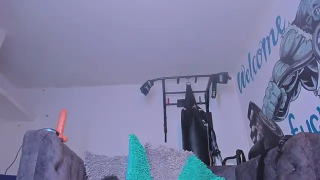 lanna_big33 (T teen) - give yourself dildo in 4 bitch