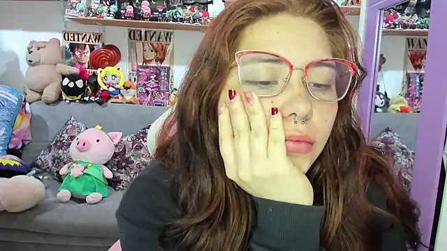 soficammy (F young) - Striptease