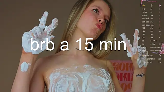 tiffinymergist (F teen) - suck Chupa Chups close to cam