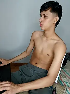 Alayn_sexy_ayes webcam