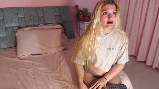 Camila_Russoo webcam