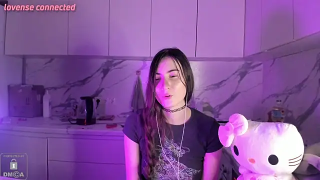 ayesha_thebestt (F teen) - tip on lush<3