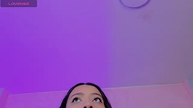 MollyBigBoobs12 webcam