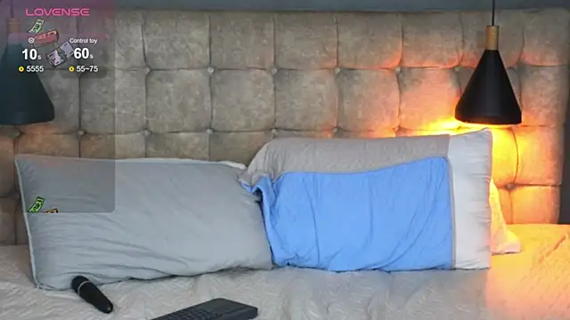 laia_and_aloby - Laia_and_Aloby's free webcam