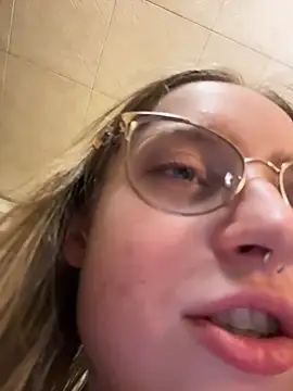 evelunny - EveLunny's free webcam - UK Sex Cams