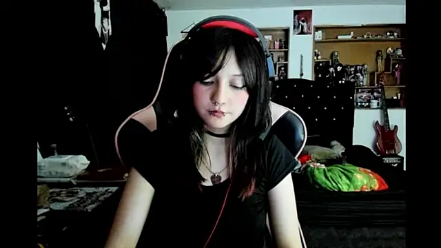 maki_zein_ (F young) - BOUNCE BOOBS