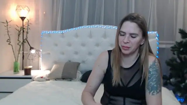 TessaDaybreak webcam