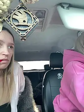 merlindave (F young) - Finger pussy/naked🤤🤤❤️