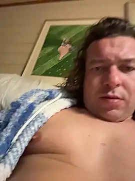 miguel910921 - Miguel910921's free webcam