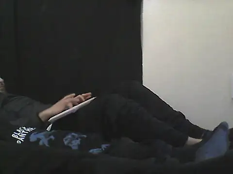 sideghost (Ask my age) - gain more tokens and followers