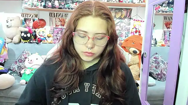 soficammy (F young) - Striptease