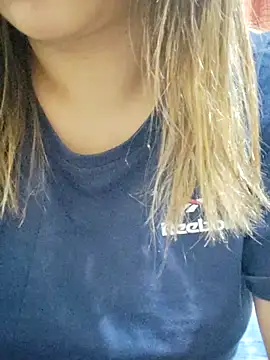 tanha18 (F young) - Buy a Dildo