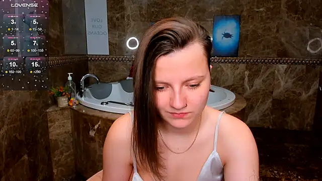 melindatin - MelindaTin's free webcam - UK Sex Cams