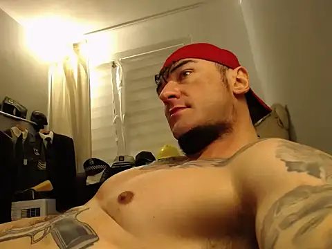 ballardbret (Ask my age) - Cock stroking, flexing, dirty talking. X