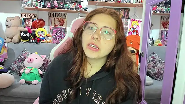 soficammy (F young) - Striptease