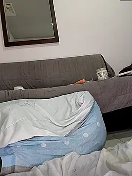 estrella_tasty - Estrella_tasty's free webcam - UK Sex Cams