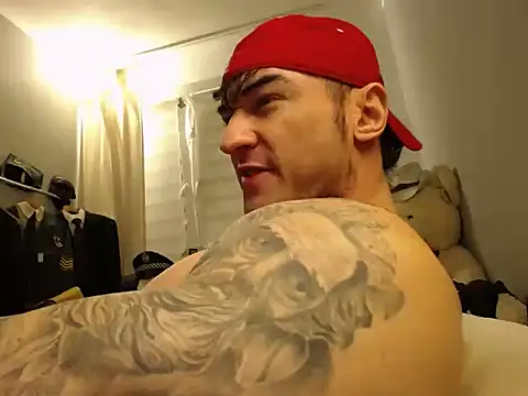 ballardbret (Ask my age) - Cock stroking, flexing, dirty talking. X