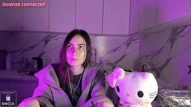 ayesha_thebestt (F teen) - tip on lush<3