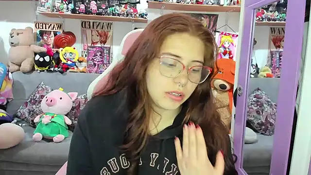 soficammy (F young) - Striptease