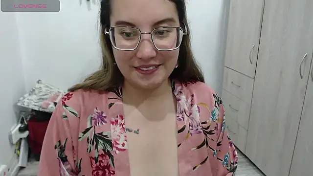 isabellahunternurs12 webcam