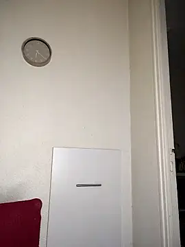 Webcam Model (AMYRA_HOT)  is live.Free join now!