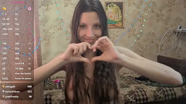 qutiedasweet - QutieDaSweet's free webcam - UK Sex Cams