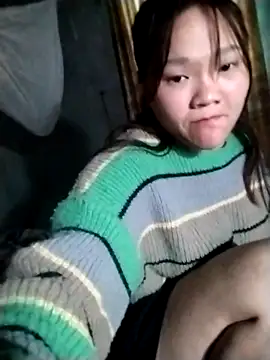 Webcam Model (m-mbae)  is live.Free join now!