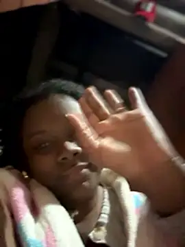 tayra_siny (F young) - 🔥 SUCK MY TITS 🔥