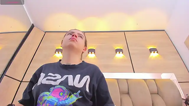 dorothy_vegga - Dorothy_vegga's free webcam - UK Sex Cams