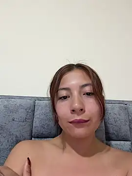 karlee_grey1 (F young) - Ride dildo