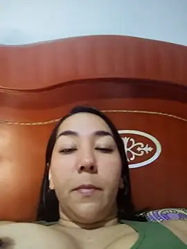 nathpalacios_ (F milf) - fuck both holes with fingers